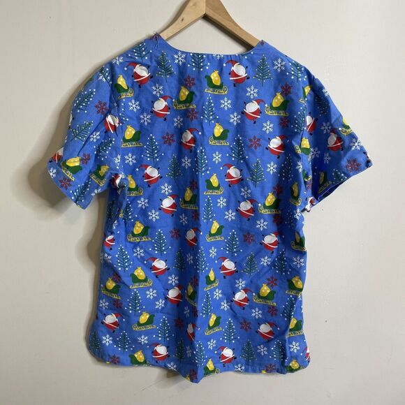 The Scrub Co Women’s Santa Scrub Top Blue With Adorable Santas Size Large - Picture 4 of 4